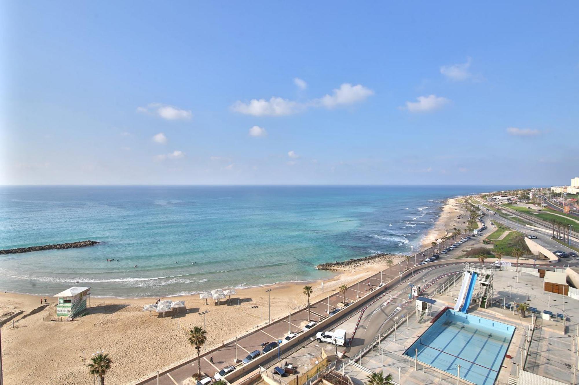 Luxury Suites By Notaly Ariel - Carmel Beach Haifa Quarto foto